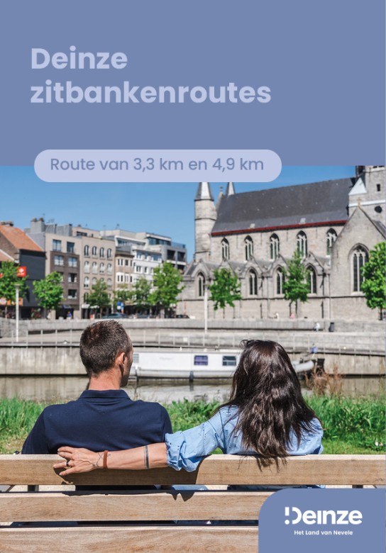Cover folder zitbanken: Twee mensen zitten op een bankje met uitzicht op de Leie en de kerk in Deinze. (vergroot foto)