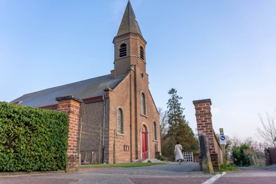 Zeveren_kerk (vergroot foto)